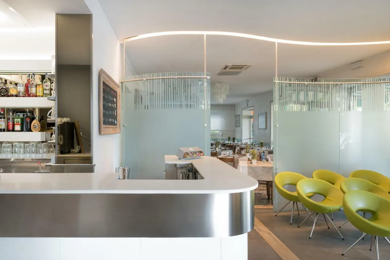 Hotel Donegal Cesenatico 3*,  Italy